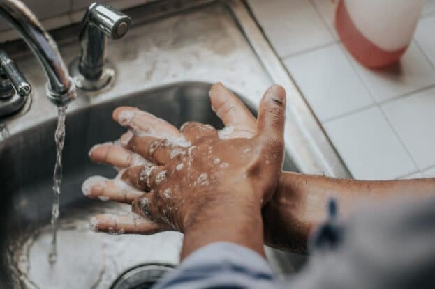 wash hands to fight germs